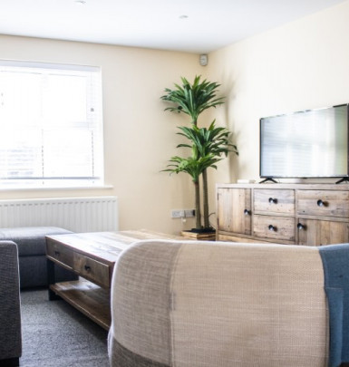 Img  custom www.hillyardhouse.com