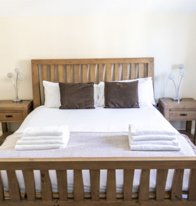 Img  custom www.hillyardhouse.com