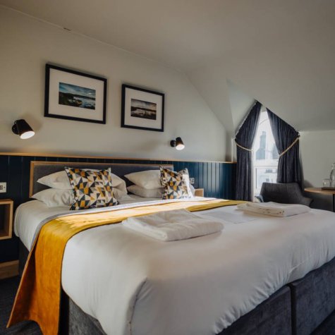 Ebacdac www.hillyardhouse.com